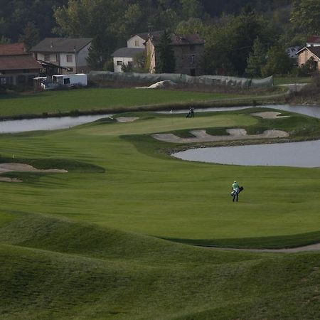 Golf Valcurone Hotel Momperone Eksteriør billede