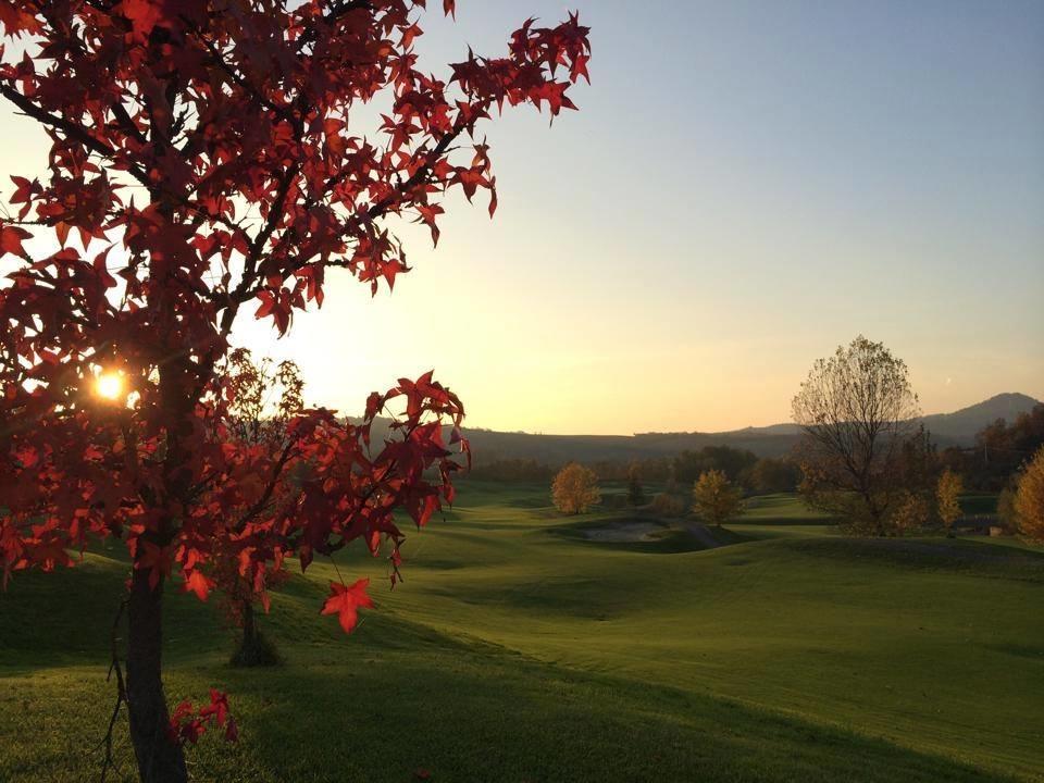 Golf Valcurone Hotel Momperone Eksteriør billede