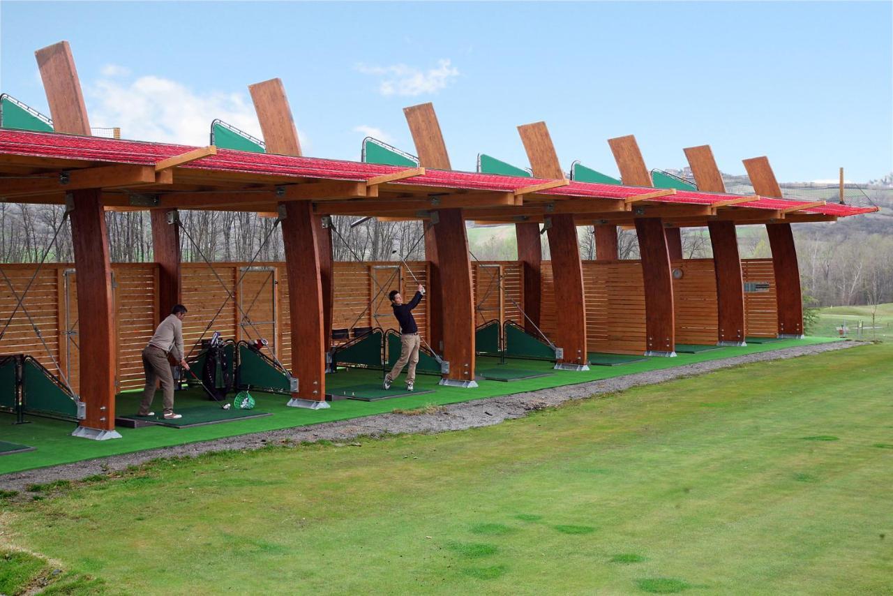 Golf Valcurone Hotel Momperone Eksteriør billede